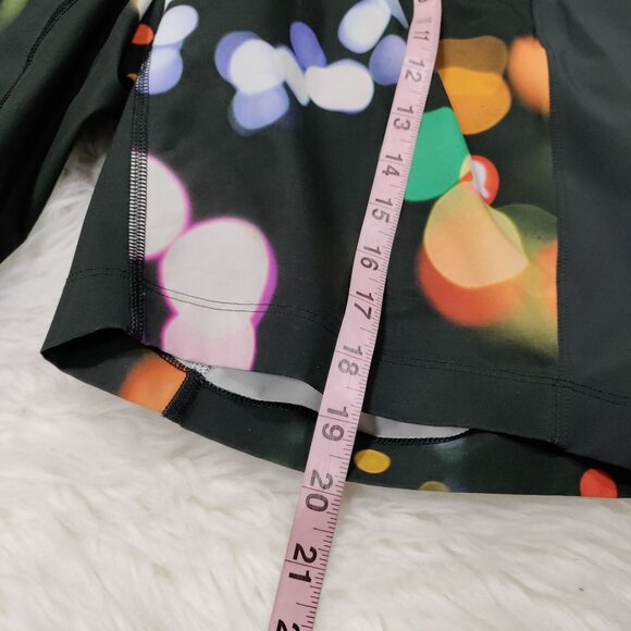 Lululemon Men's Black/Multi City Lights Pattern Blink Me Athletic Shorts Size S - Picture 15 of 15